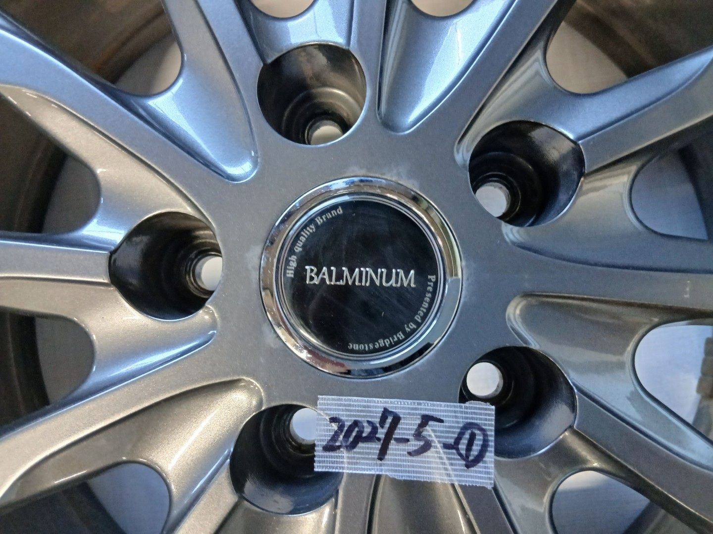 中古 ブリヂストン BALMINUM 17インチ アルミホイール＆スタッドレス