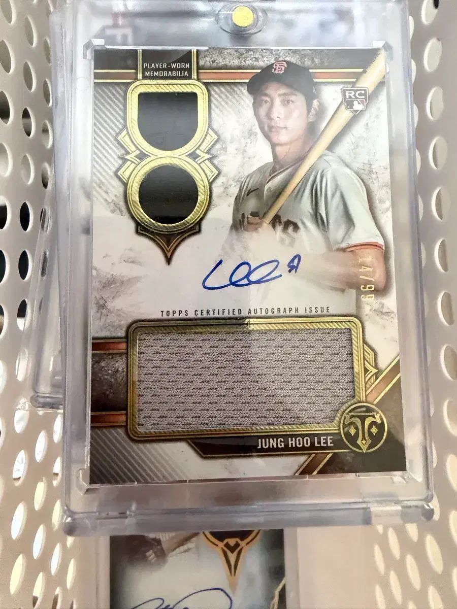MLB トップス 野球カード 李政厚（イ・ジョンフ）ルーキーパッチ オート 99枚限定