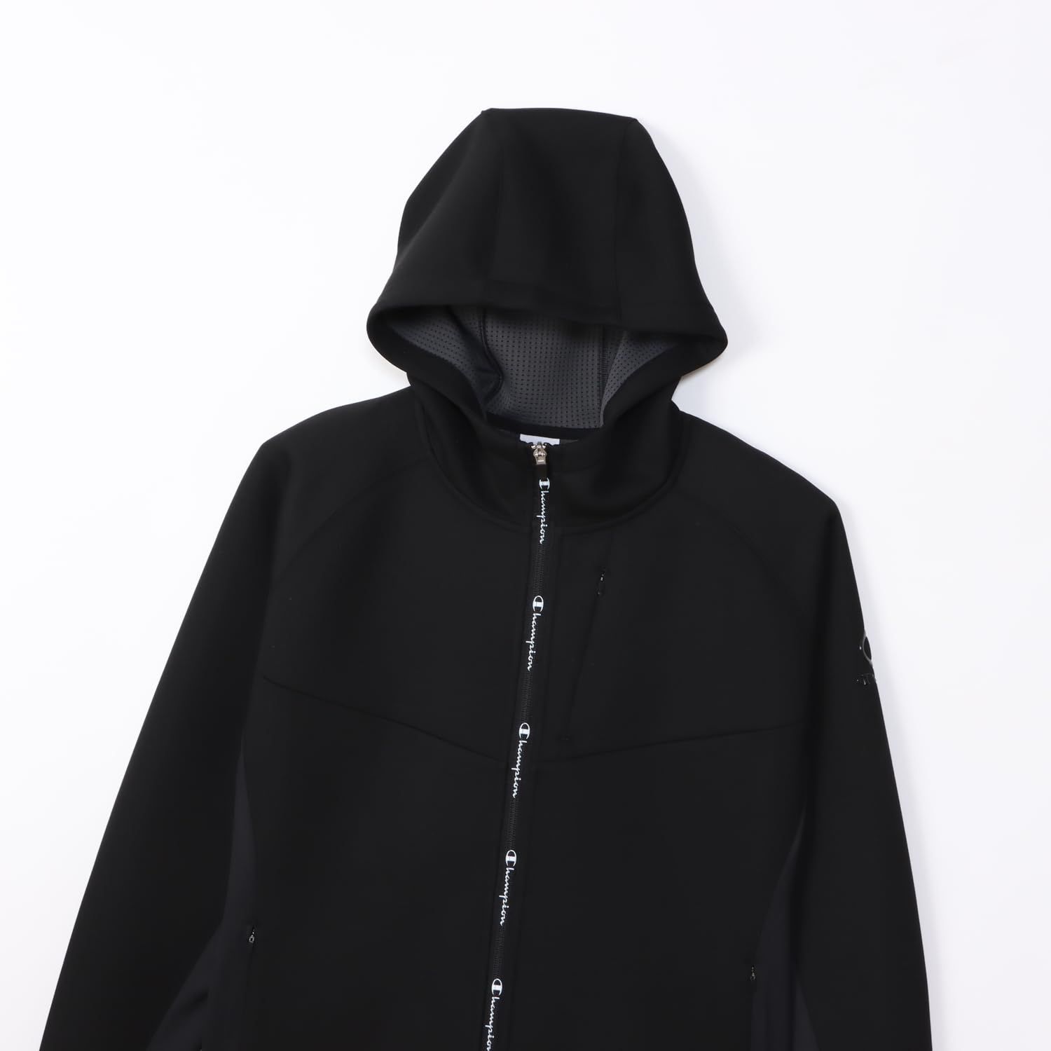新品 [チャンピオン] パーカー 長袖 WRAP-AIR 撥水 スクリプトロゴ TECH WEAVE(R) 3LS ジップフーデッドスウェットシャツ メンズゴルフ C3-YG101 ブラック M
