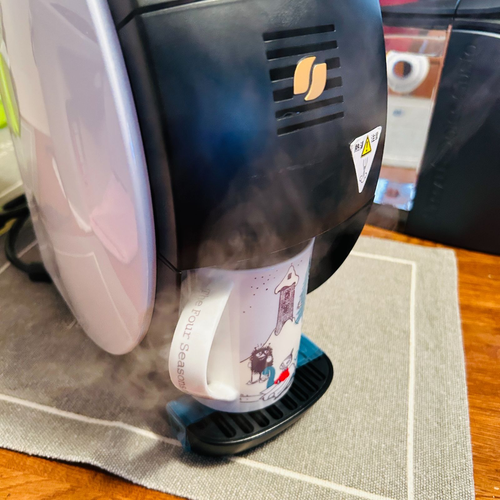 ネスカフェ バリスタ50 コーヒーメーカー HPM9639 同梱不可 ネスカフェ ゴールドブレンド バリスタ 50[Fifty] コーヒーメーカー