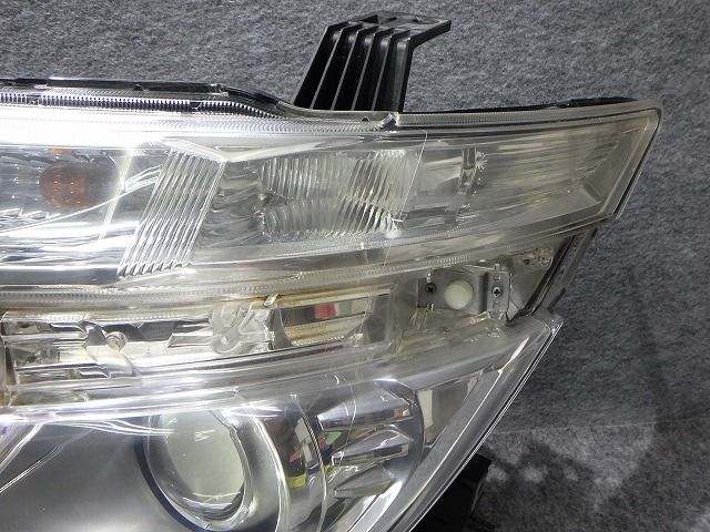 エルグランド ヘッドライト左右 HID キセノン E52 PNE52 前期 100