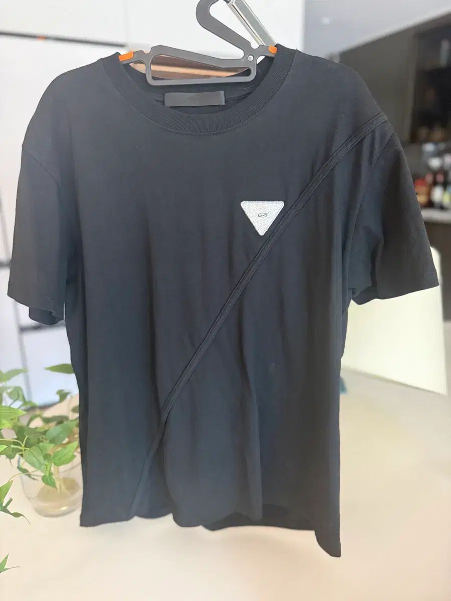 51% ブラック LINE ポイント 半袖Tシャツ Mサイズ