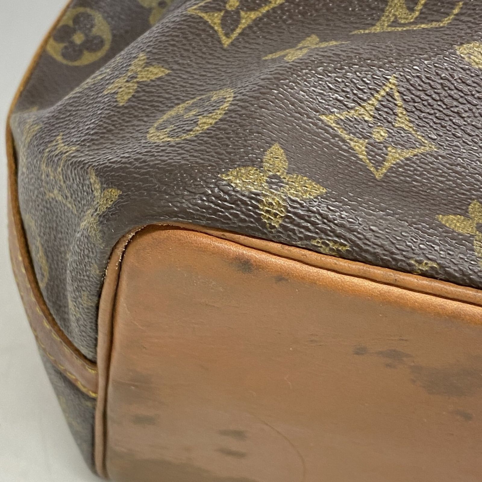 ルイ・ヴィトン(Louis Vuitton) ルイ・ヴィトン ショルダーバッグ