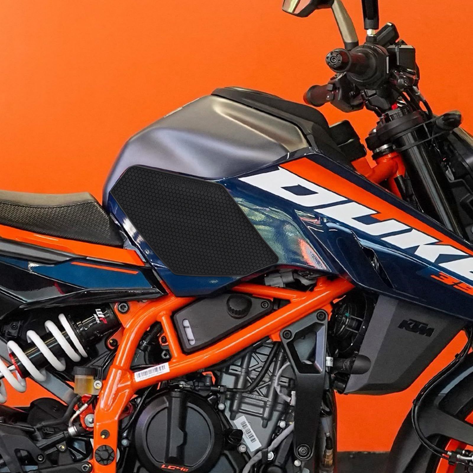 新品 BYEMTTY 3Dトラクションパッド タンクキット に対応 KTM デューク DUKE390 DUKE250 DUKE125（2024~）タンクパッド (ブラック) 4,779円