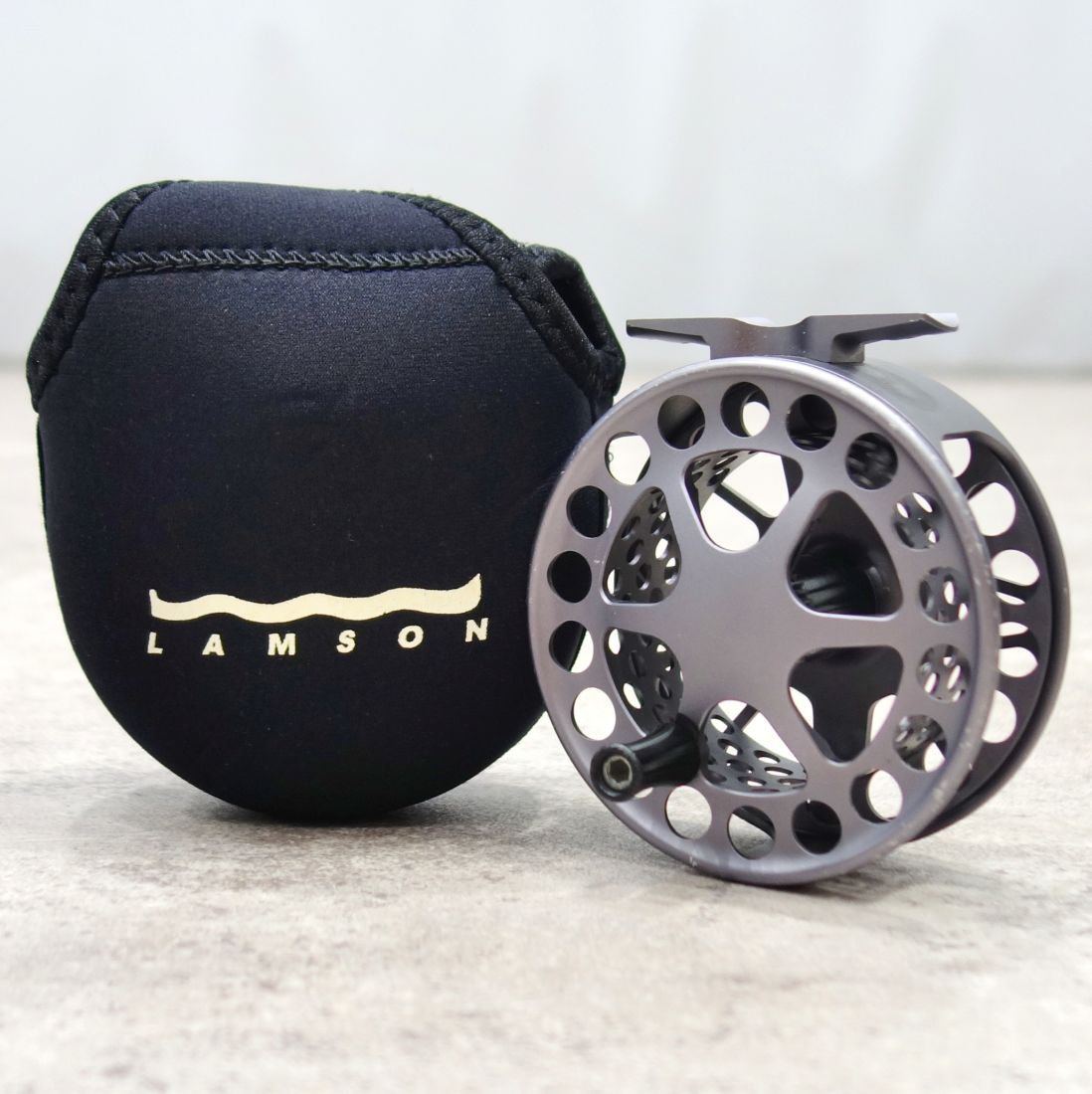 リール ライトスピード Litespeed Hard Alox 2 フライフィッシング 渓流 トラウト アウトドア 魅力の新作リール ライトスピード Litespeed Hard Alox 2 フライフィッ