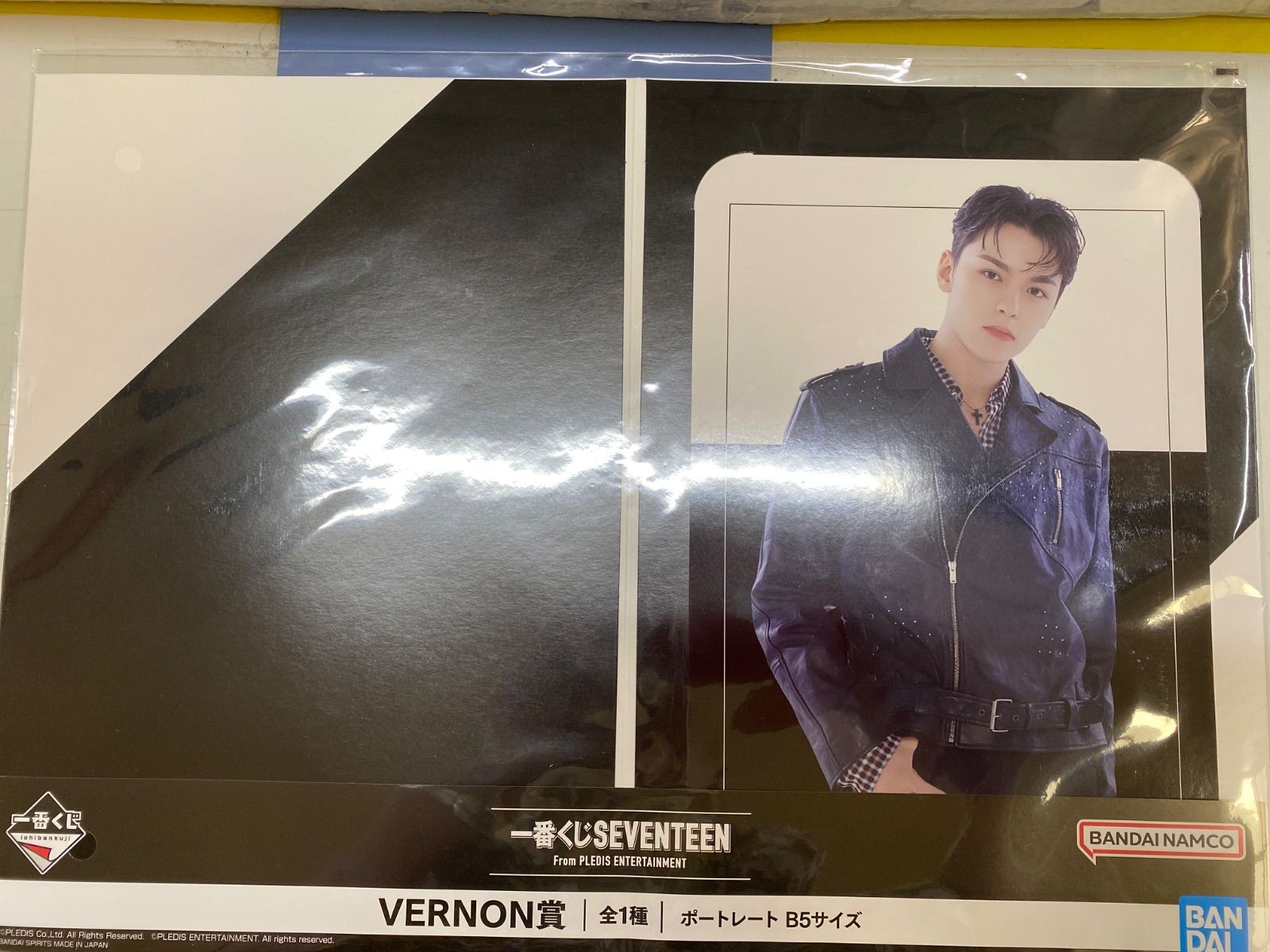 O2-49】◇seventeen バーノンポートレート 一番くじ 中古 - メルカリ