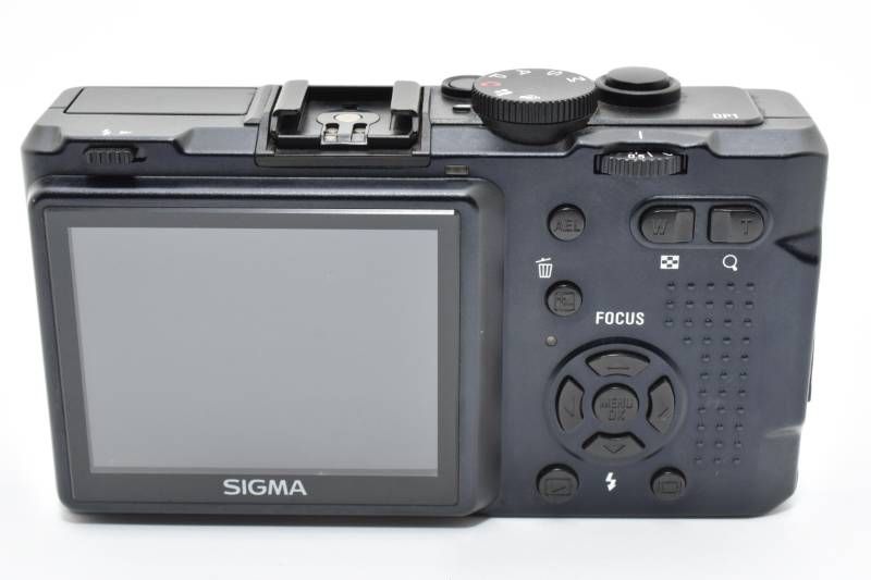 【実用品】SIGMA シグマ DP1 コンパクトデジタルカメラ #4120-11｜詳細画像