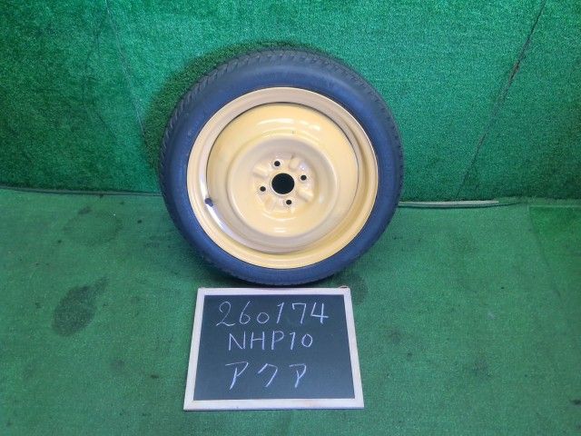【中古】アクア DAA-NHP10 T125/70D16 テンパー スペアー タイヤ 自社品番260174 8T7