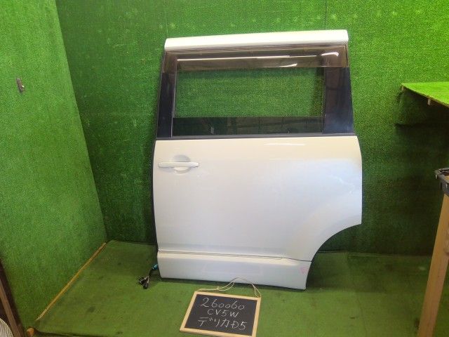【中古】デリカD5 DBA-CV5W 左リアドアASSY 5730A493 自社品番260060 W24