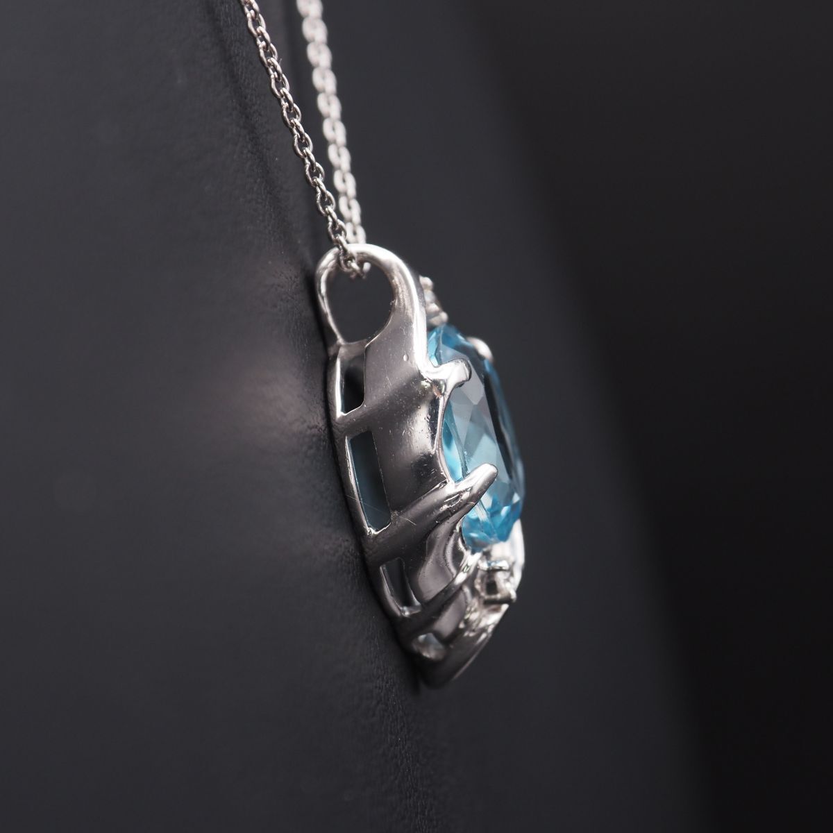 X055 ブルートパーズ 925刻印 ペンダント トップ デザイン シルバー