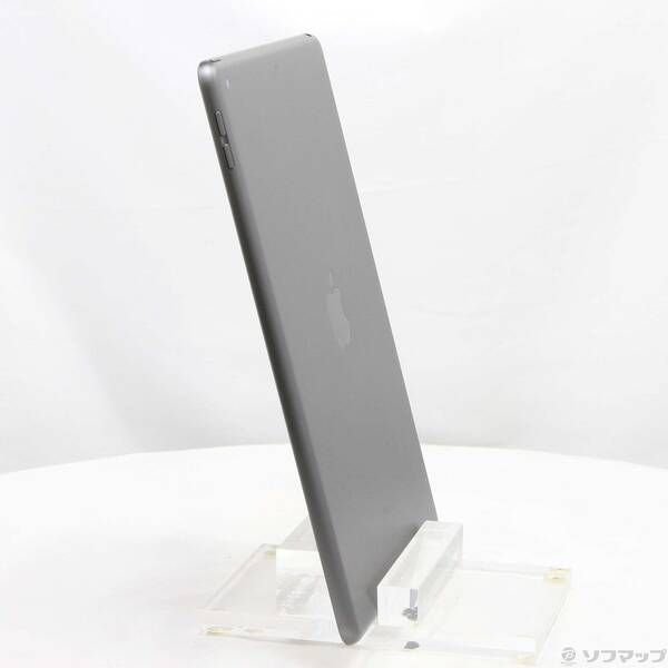 iPad 第8世代 32GB スペースグレイ【中古A】 - メルカリ