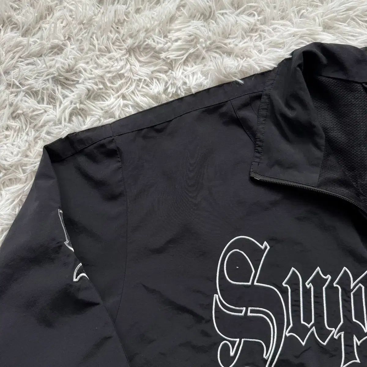 Supreme 日本 ヴィンテージ ナイロン ウィンドブレーカー Supreme