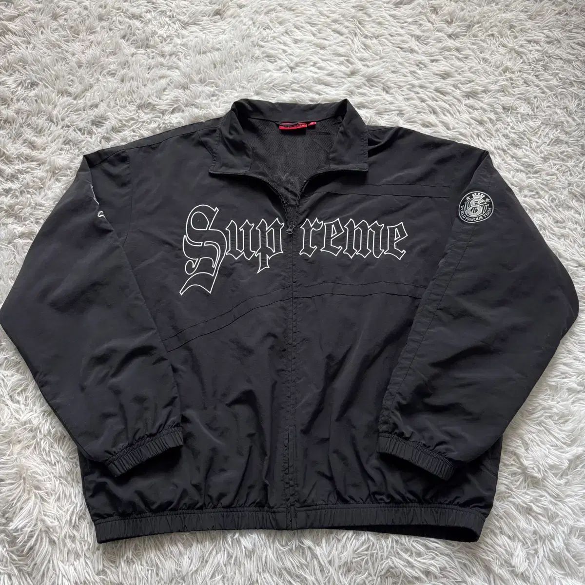 Supreme 日本 ヴィンテージ ナイロン ウィンドブレーカー Supreme