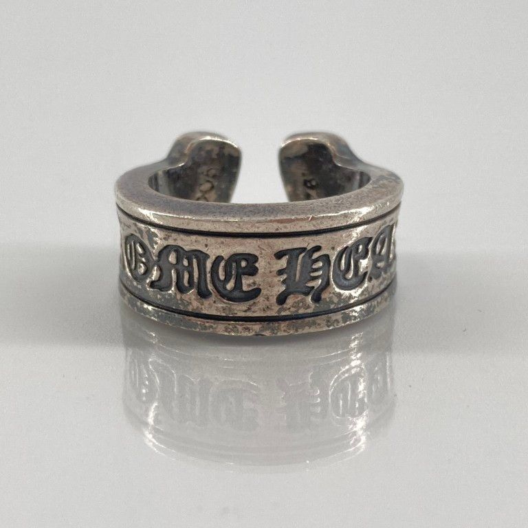 CHROME HEARTS（クロムハーツ） ラージ スクロール ラベル SV925