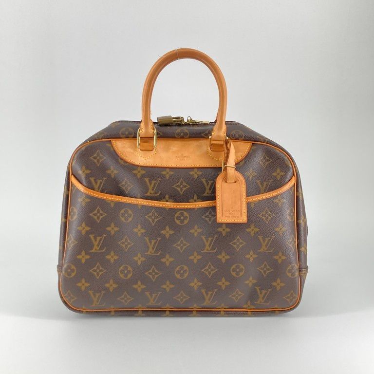 LOUIS VUITTON（ルイ・ヴィトン） モノグラム ドーヴィル M47270