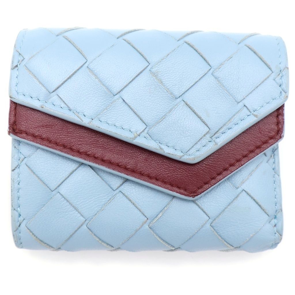 BOTTEGA VENETA (ボッテガヴェネタ) イントレチャート コンパクトウォレット 三つ折り財布 コインケース ライトブルー×レッド レザー ゴールド金具
