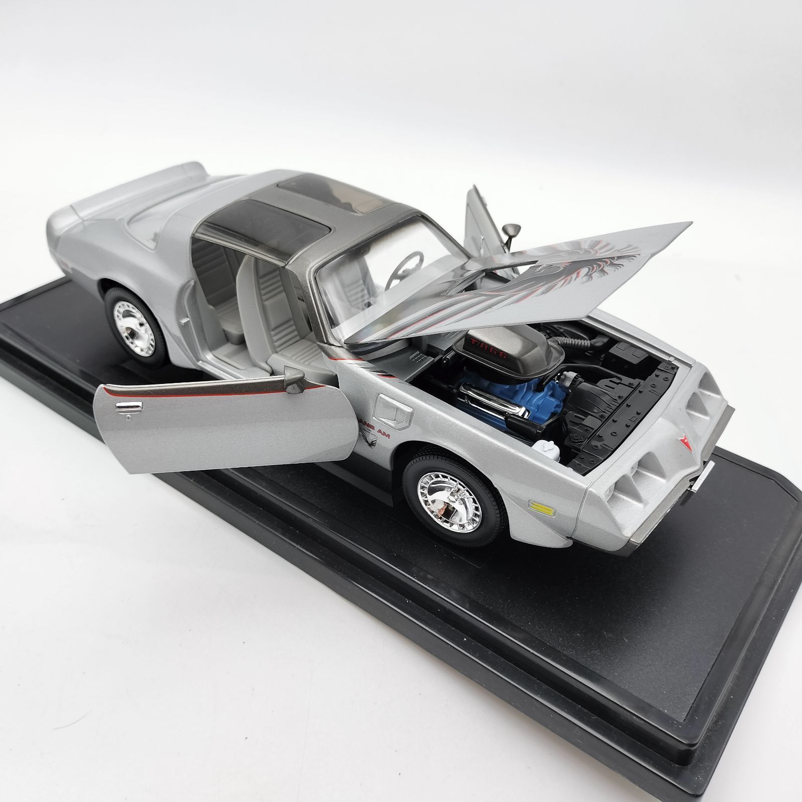 1979ポンティアックファイアーバードトランザム yat ming 社製1/18