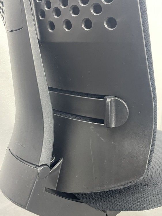 【中古品】コクヨ ウィザード2チェア CR-G1820 ブラック