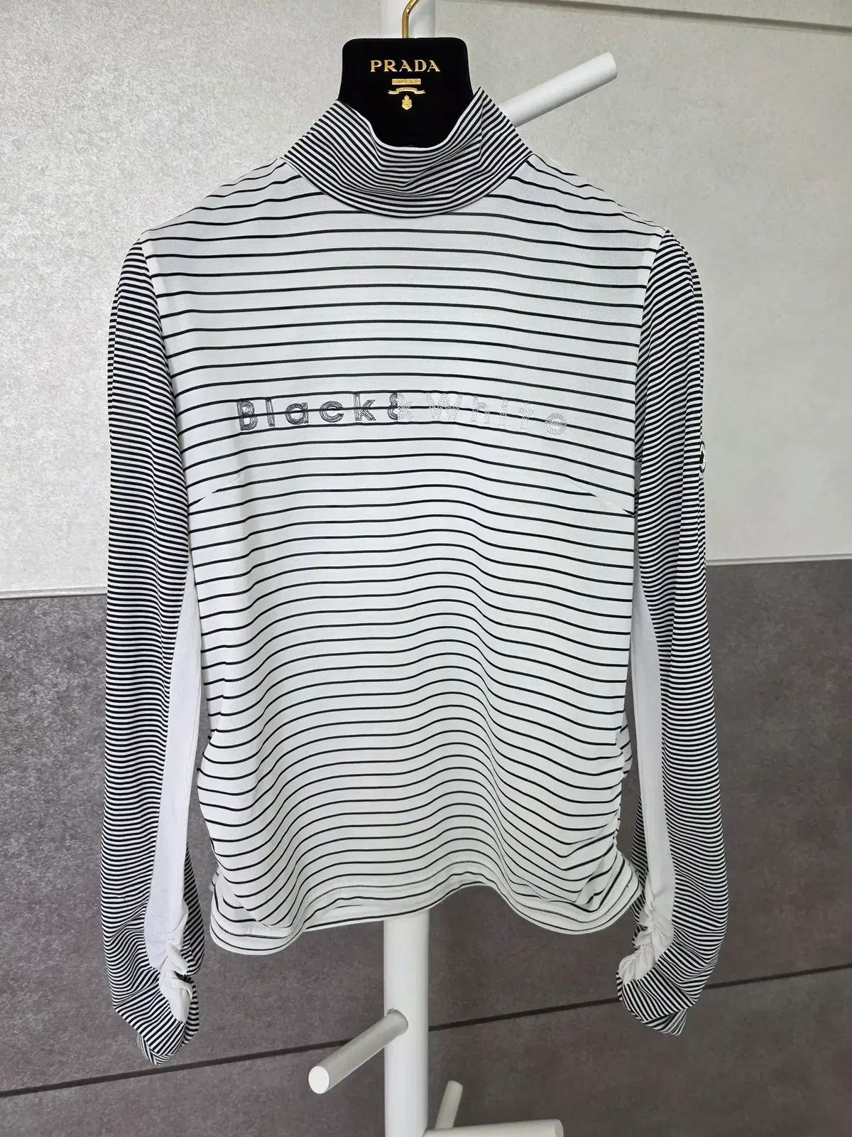 ブラック＆ホワイト ゴルフ ハイネック 長袖 Tシャツ 80サイズ