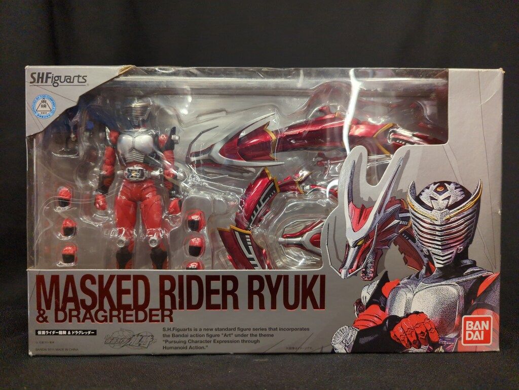 バンダイ S.H.Figuarts 仮面ライダー龍騎&ドラグレッダー