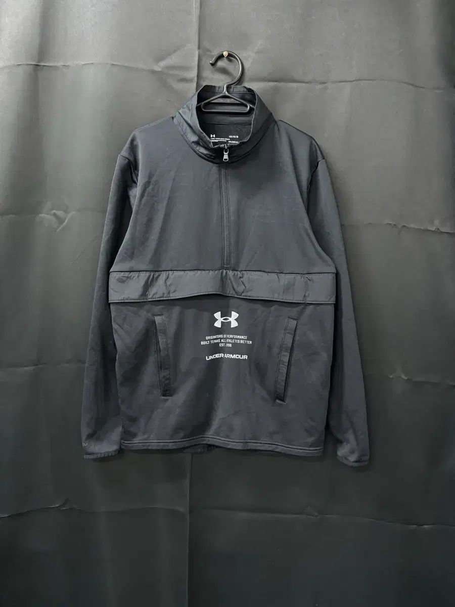 UNDER ARMOUR アンダーアーマー 正規品 アノラック（アノラック） トップス