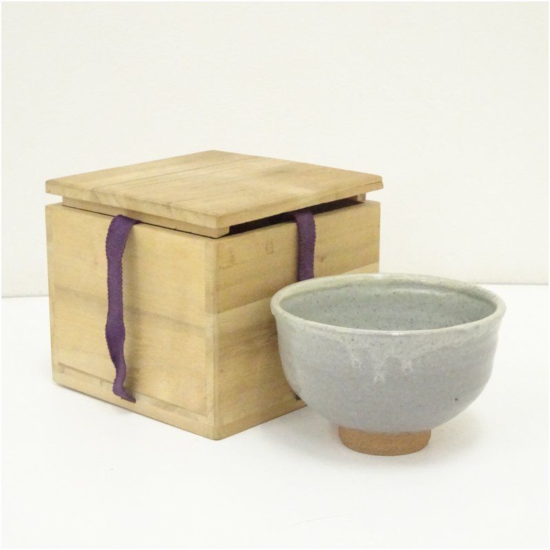骨董品 古美術 古陶 抹茶碗 茶道具 木箱付 釉垂れ茶碗 なまこ釉 茶道具 楽焼き 佐々木昭楽作 了入写 金入若松 青釉 楽茶碗 抹茶茶碗 工芸品