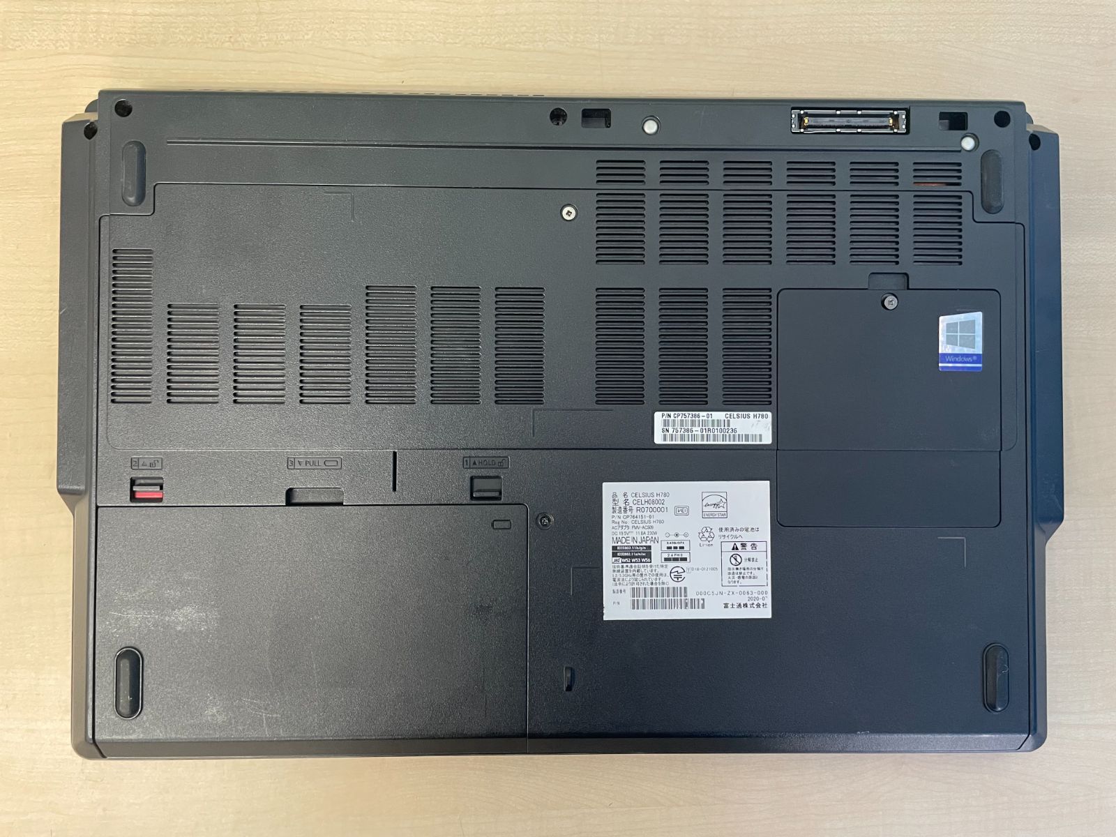 第8世代i7/Win11】富士通CELSIUS H780 16GB/256GB SSD - メルカリ