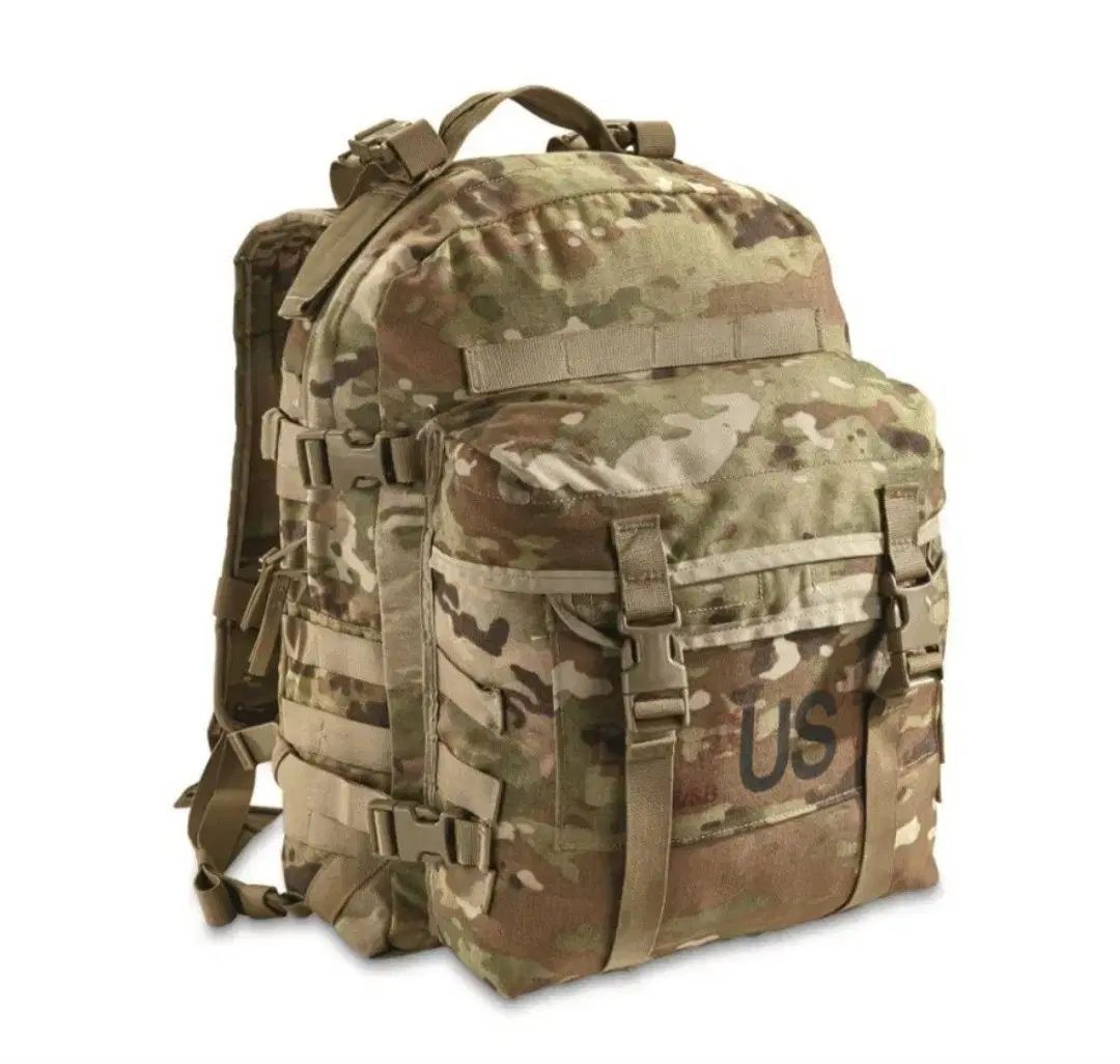 ミリタリー リュック マルチカモ(OCP) アサルトバッグ 未使用新品です 