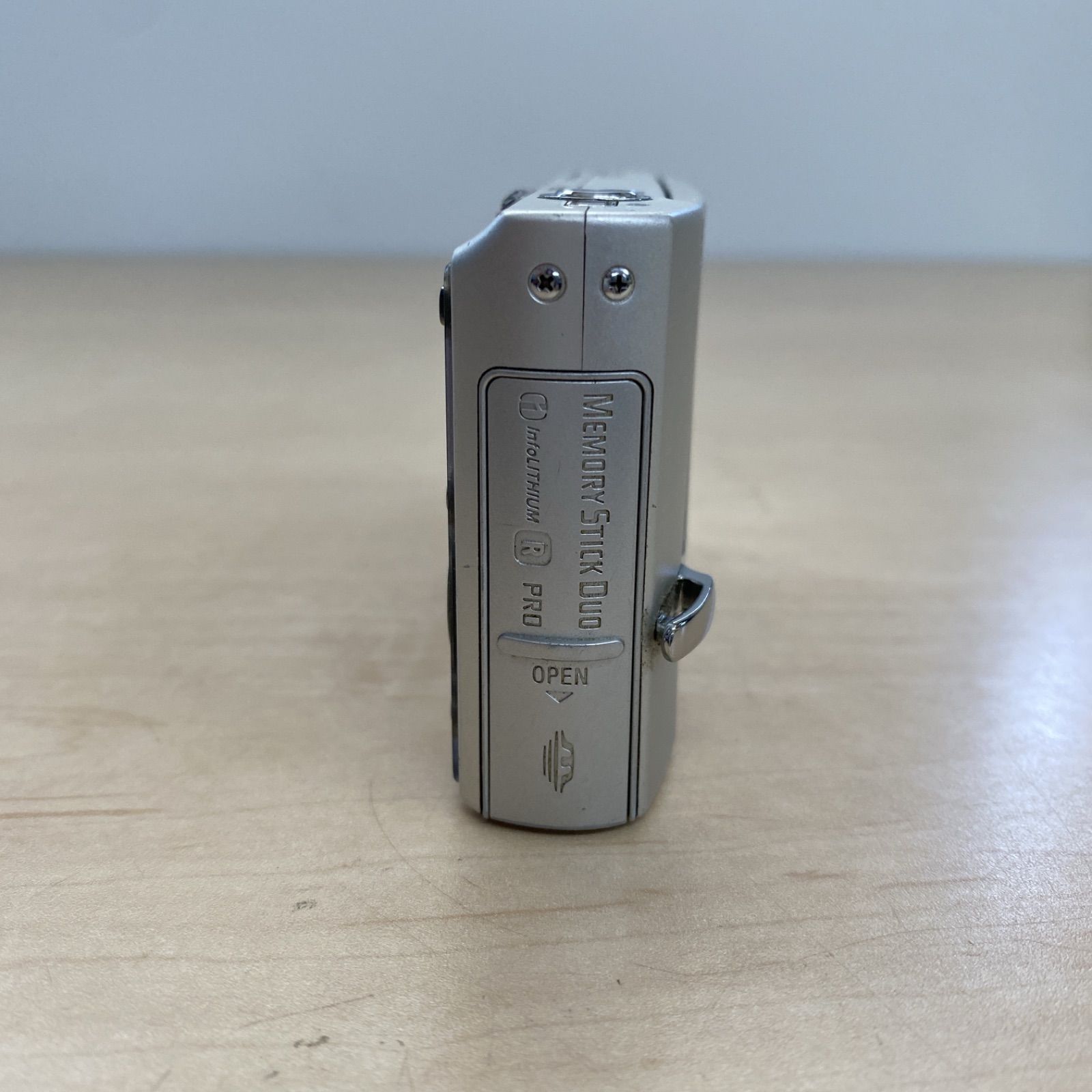 ジャンク品 SONY Cyber-Shot DSC-T30 デジカメ デジタルカメラ カメラ