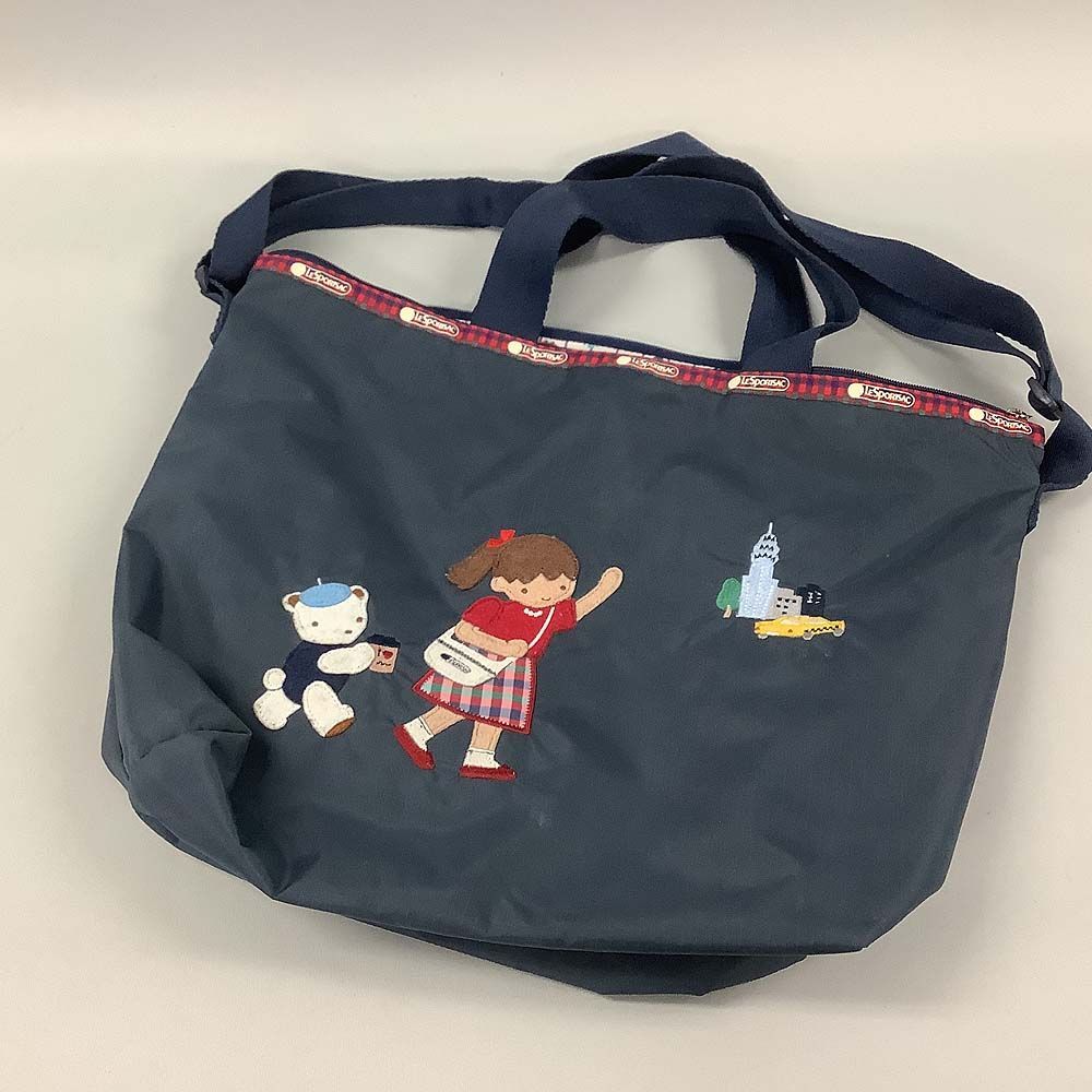 LeSportsac x familiar レスポートサックxファミリア ショルダーバッグ