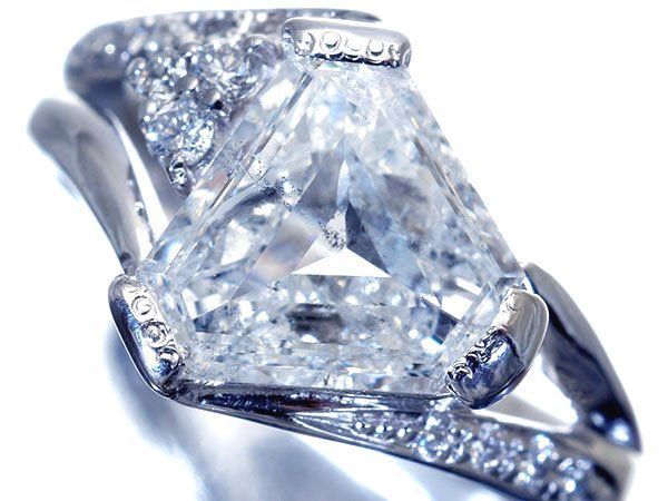 【ジュエリー極】極上品 超希少！超大粒極上天然１粒ダイヤモンド2.24ct＆脇ダイヤ0.20ct 超高級K18WGリング h8491vgu【送料無料】 209,000円