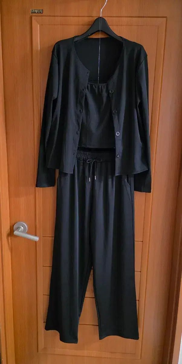 (新品) 3PCS (カーディガン&ストラップ調整ノースリーブ&ズボン) ブラック セット