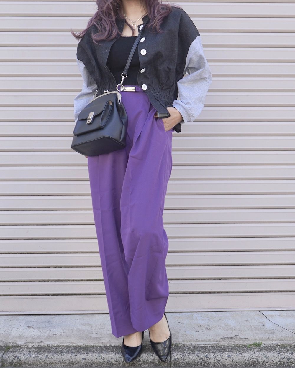 Switching Frill-Hem Jacket Tops (black-grey)