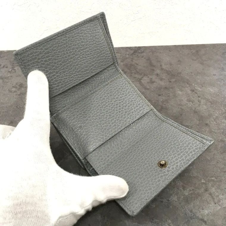 送料込み！ 未使用品 GUCCI コンパクトウォレット 644407 箱付き ☆プレゼントにも☆ 385