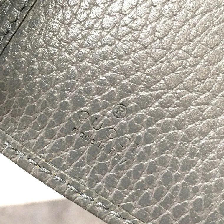 送料込み！ 未使用品 GUCCI コンパクトウォレット 644407 箱付き ☆プレゼントにも☆ 385