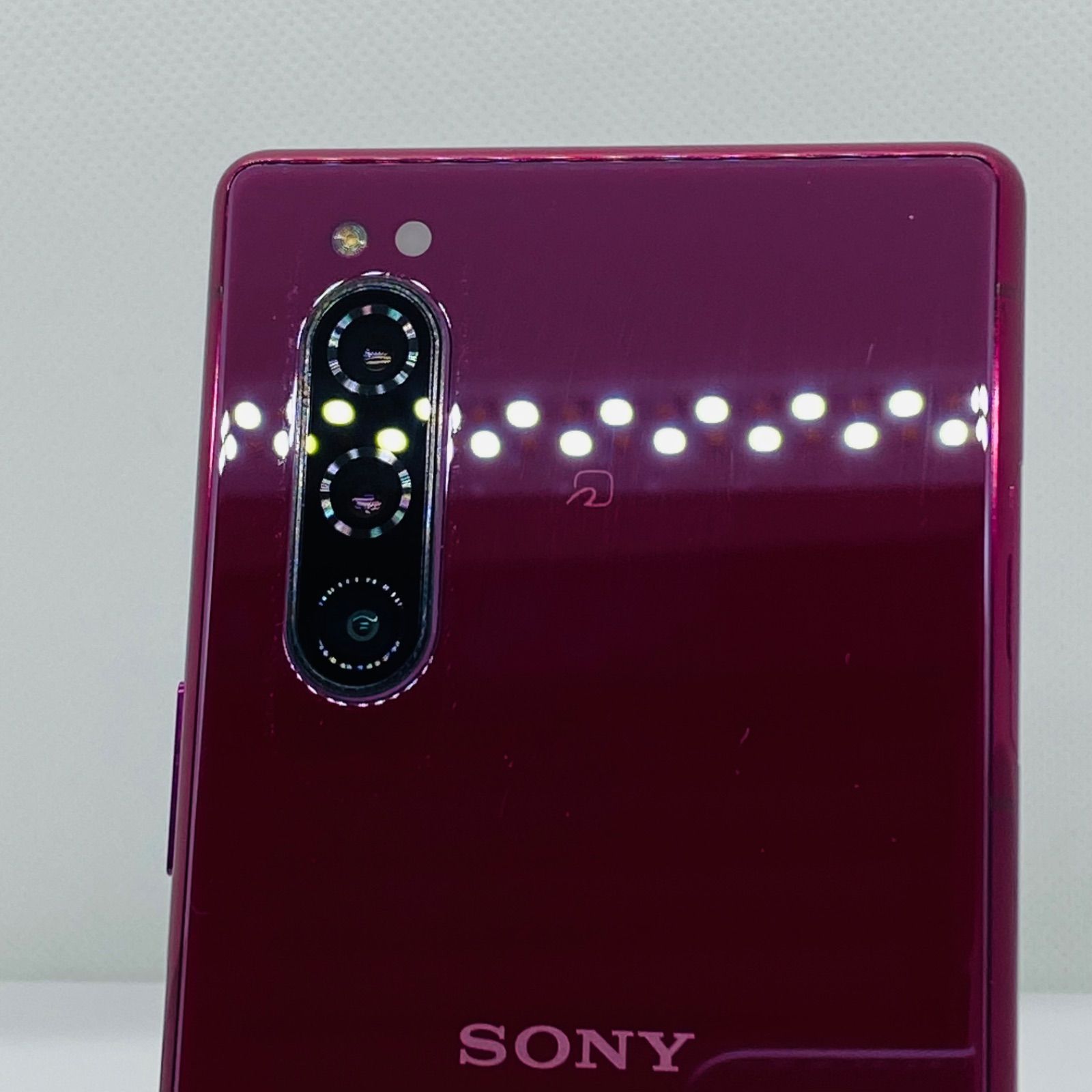 docomo Xperia 5 64GB SO-01M レッド【中古 Cランク】- メルカリ