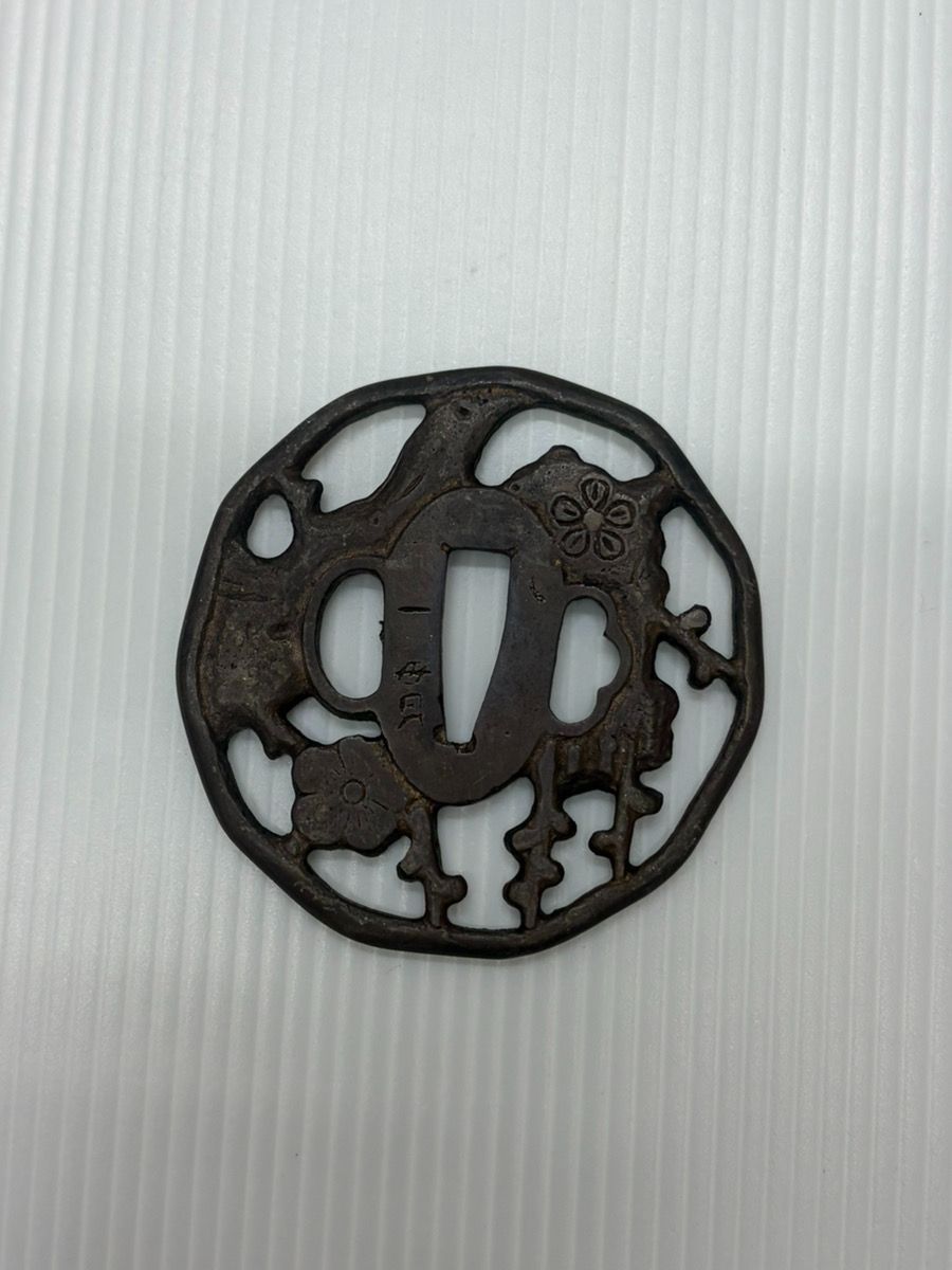 時代物　梅花文鍔　刀剣美術