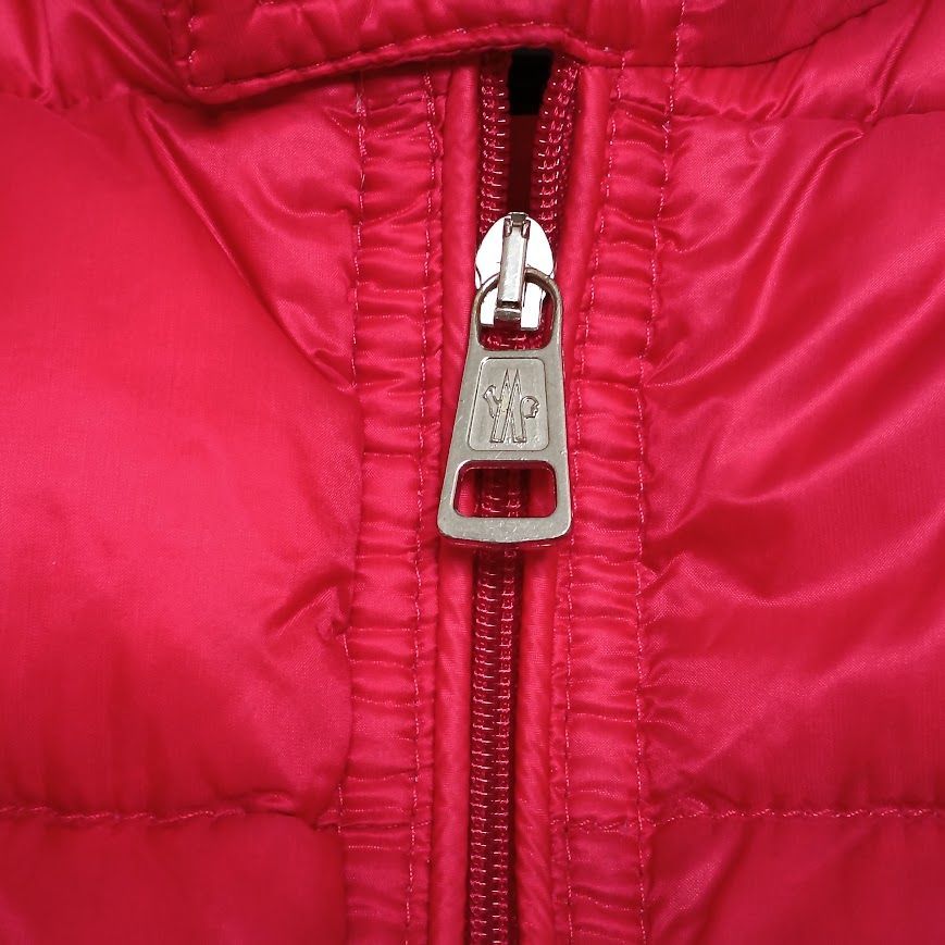 美品【スプレンダーズ正規品】MONCLER モンクレール ダウンベスト 赤