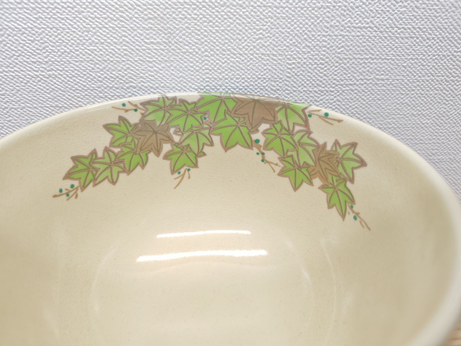 逢絢亭・新品】茶道具 茶碗 美濃焼 仁清 青楓の絵 宮地英香 紙箱入り