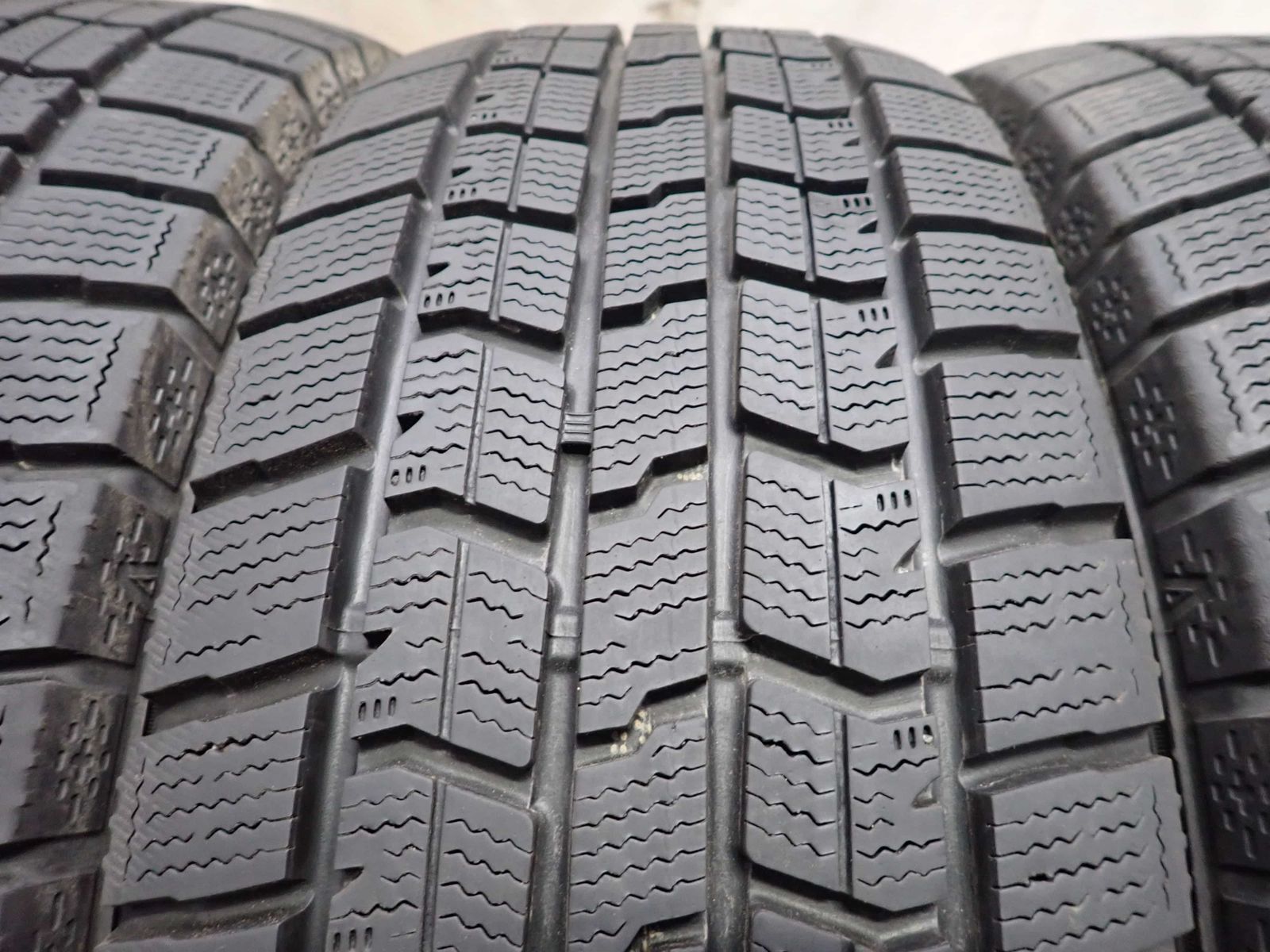 冬4本SET 会社宛送料無料 205/60R16 92Q グッドイヤー アイスナビ 7 冬4本SET 会社宛送料無料 205/60R16 92Q グッドイヤー アイスナビ 7