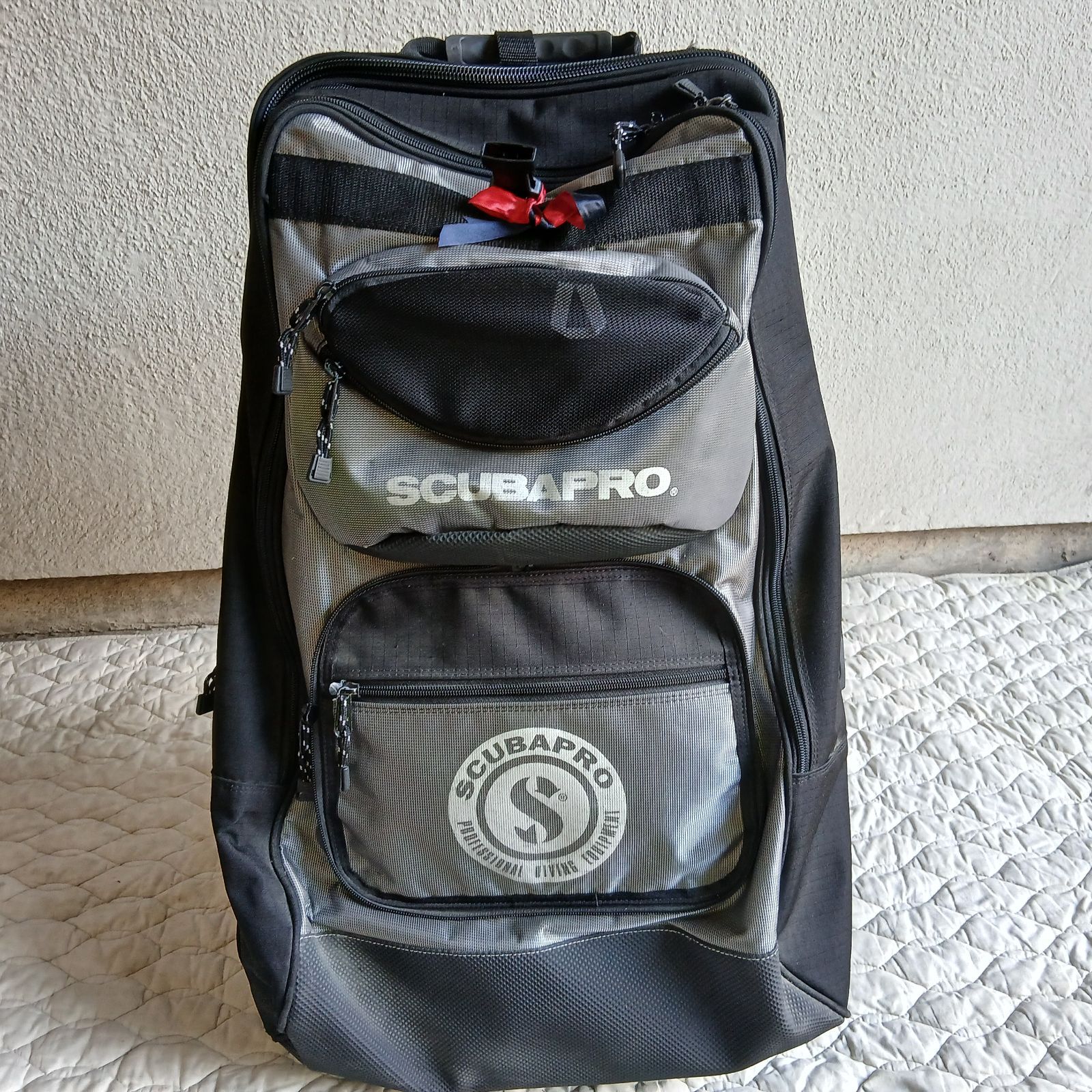 ダイビングキャリーケース SCUBAPRO SCUBAPRO ダイビング キャリーケース 大型ローラーバッグ 約67cm 器材
