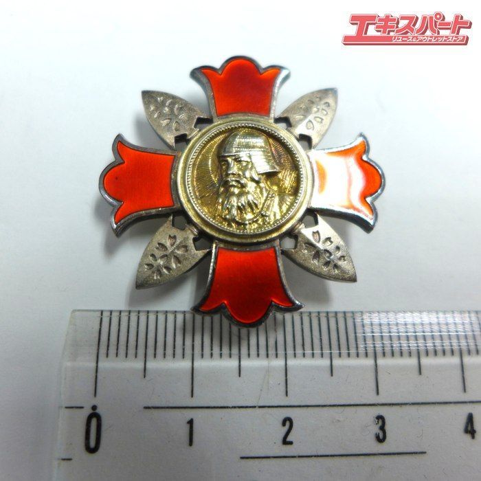 ☆大日本帝国　旧日本軍　軍人傷痍紀章　色々☆ 軍人傷痍記章 大日本帝国 旧日本軍 造幣局製 木箱付き 公田店 - メルカリ