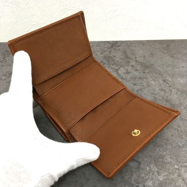 178 送料込み！ 未使用品 GUCCI コンパクトウォレット 658633 ダイアナ 箱付き