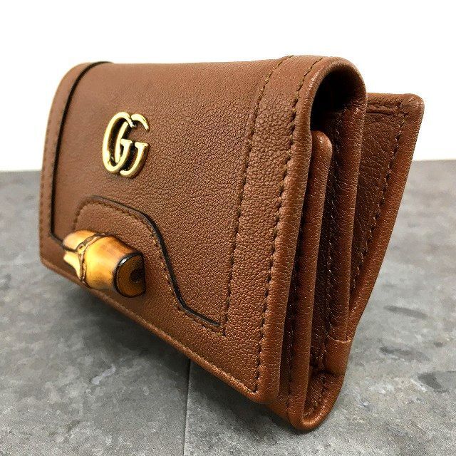 178 送料込み！ 未使用品 GUCCI コンパクトウォレット 658633 ダイアナ 箱付き