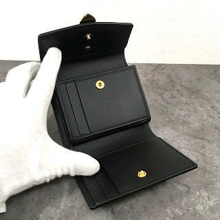 163 送料込み! 未使用品 GUCCI コンパクトウォレット シルヴィ 476081 ブラック 箱付き 163 送料込み! 未使用品 GUCCI コンパクトウォレット シルヴィ 476081 ブラック 箱付き