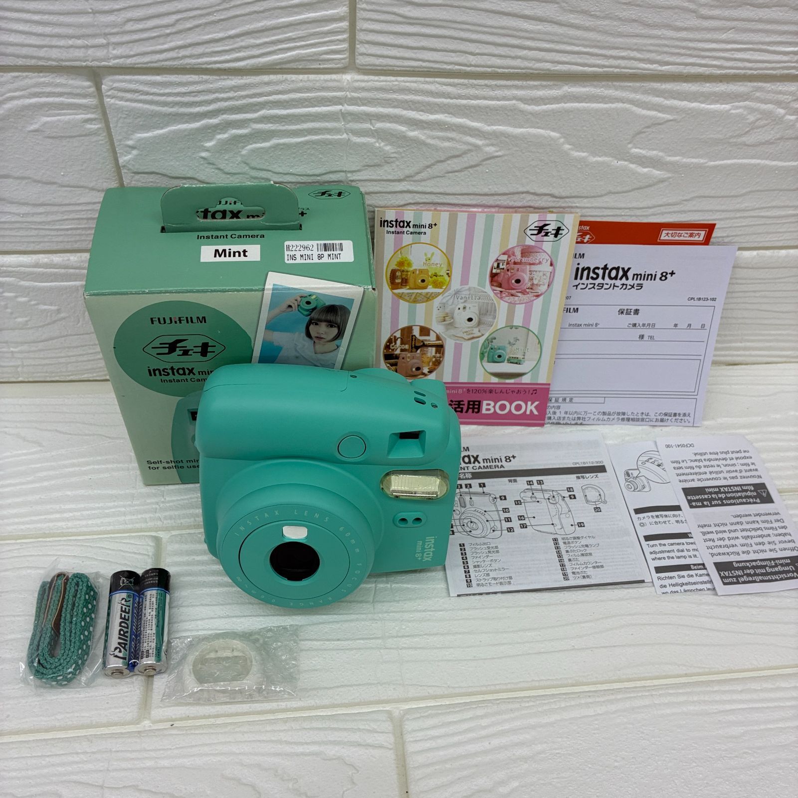 S702 instaxinstax mini 8+ インスタントカメラ 264011062