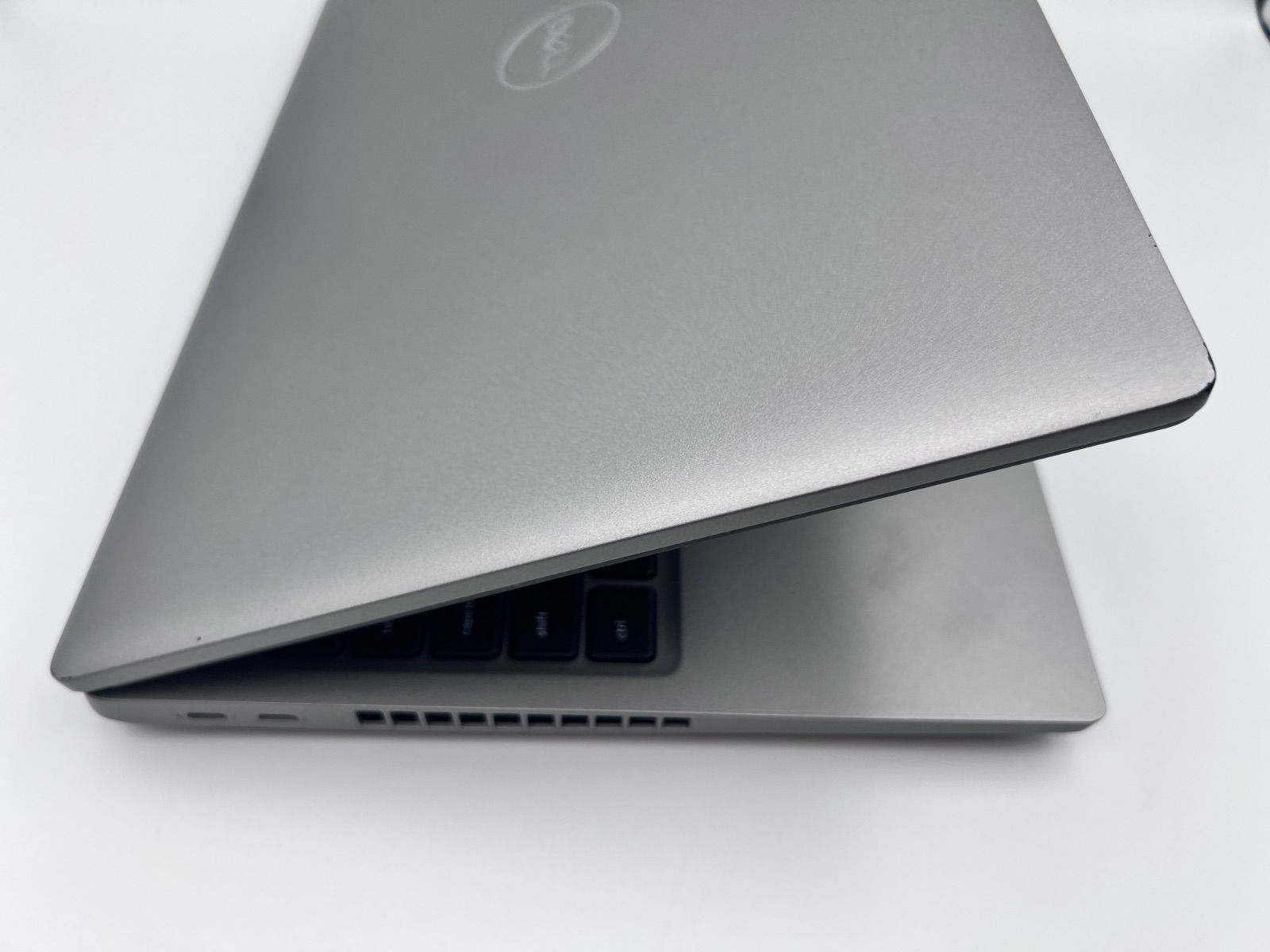 Dell Precision 3571 Core i9/32GB/SSD512GB Win11Pro Office2024