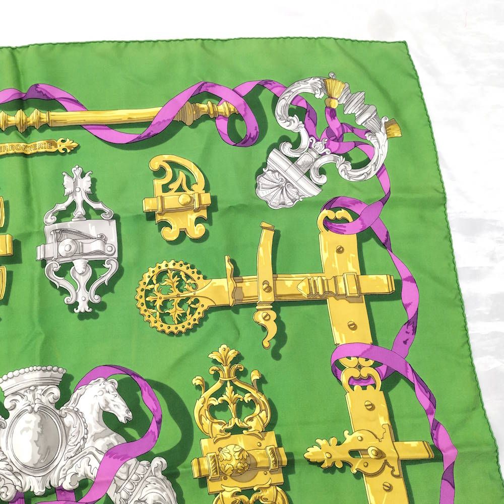 HERMES カレ90 スカーフ FERRONNERIE グリーン シルク100％ - メルカリ