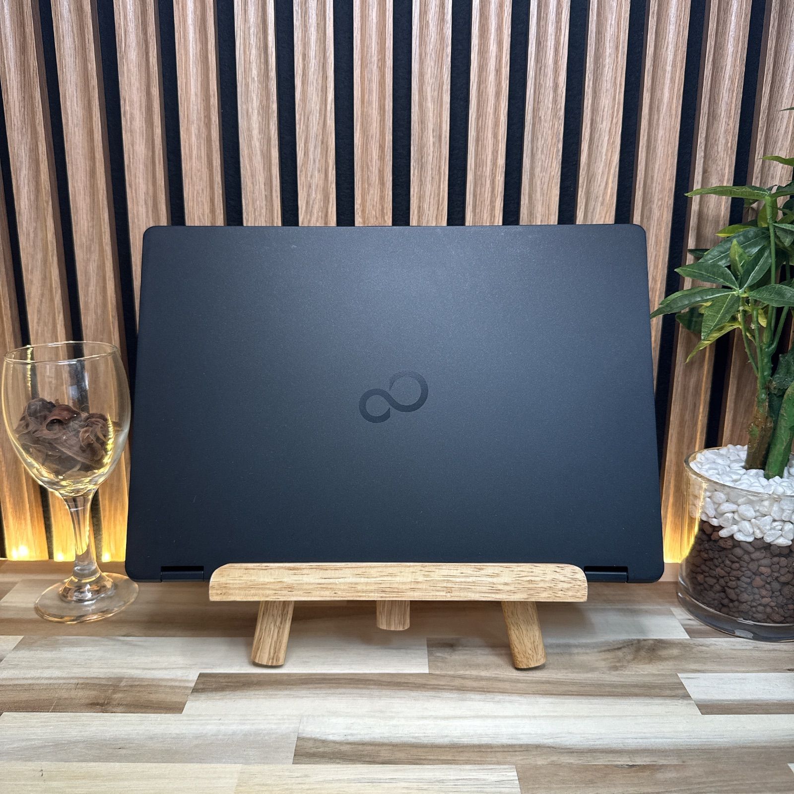 訳あり特価』準美品‼️LIFEBOOK U7311/F☘️軽量☘️ノートパソコン