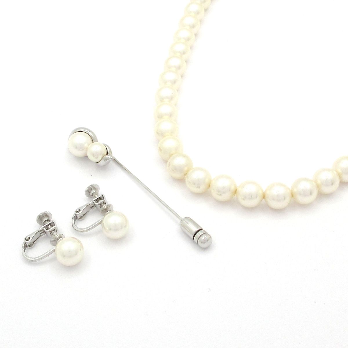 yumi katsura(ユミカツラ) アクセサリー美品 - アイボリー×シルバー ネックレス×1点/イヤリング×1点/ブローチ×1点